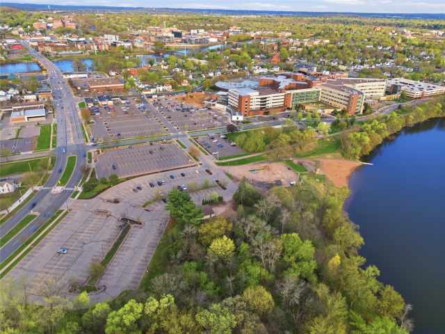 Eau Claire Land Real Estate