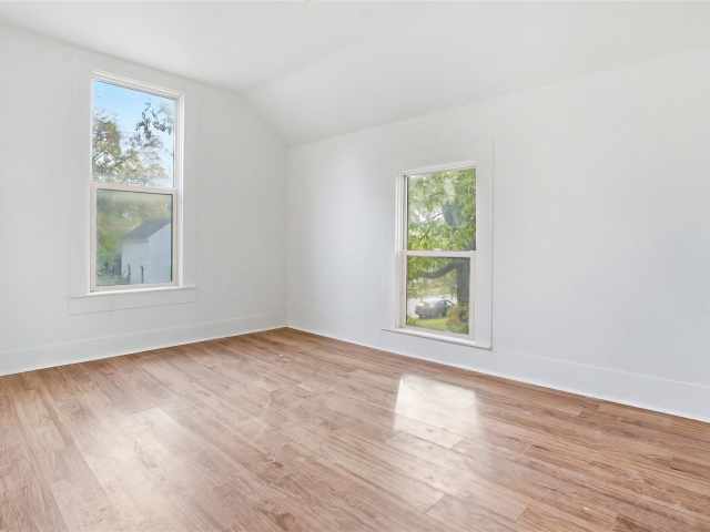 Eau Claire Multifamily Real Estate