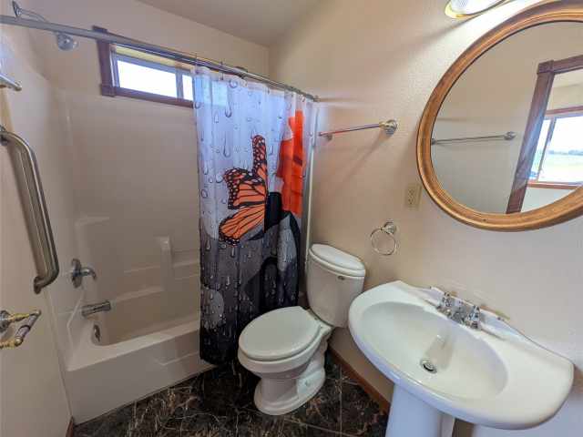Elk Mound Residential Real Estate