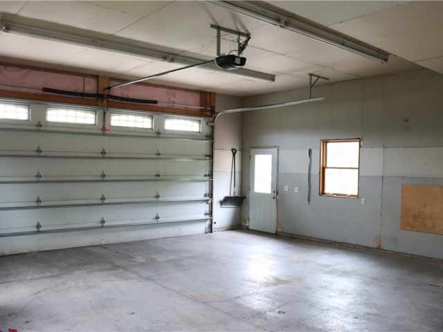 Almena Residential Real Estate