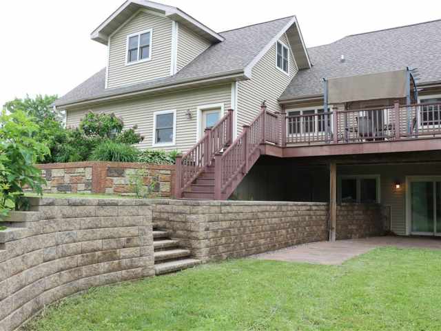 Almena Residential Real Estate