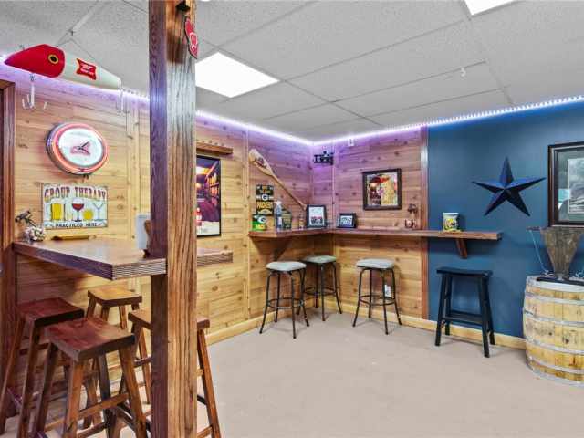 Comstock Residential Real Estate