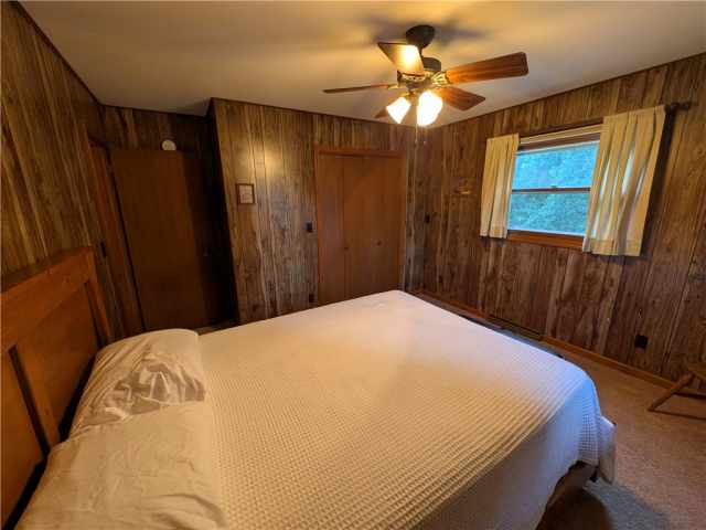 Clam Lake Residential Real Estate