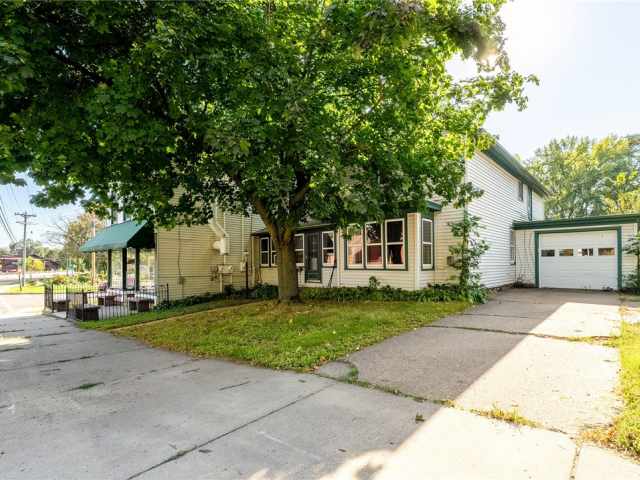 Chippewa Falls Commercial Real Estate