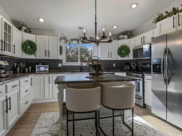 Bruce Residential Real Estate