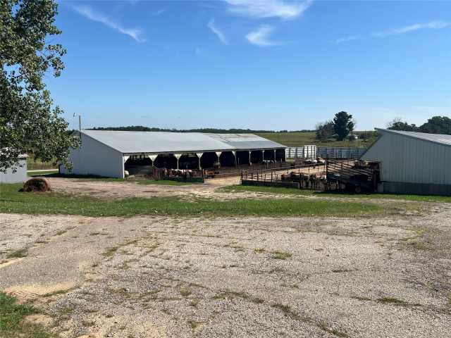 Hixton Farm Real Estate