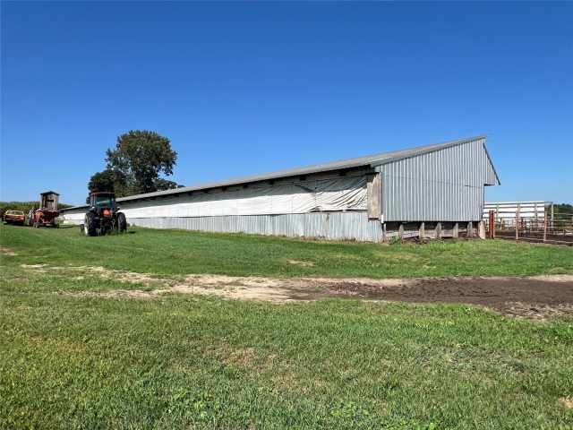 Hixton Farm Real Estate