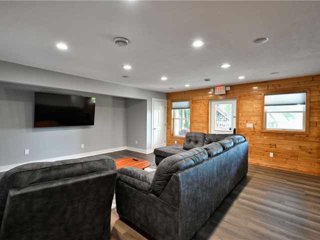 Sarona Residential Real Estate