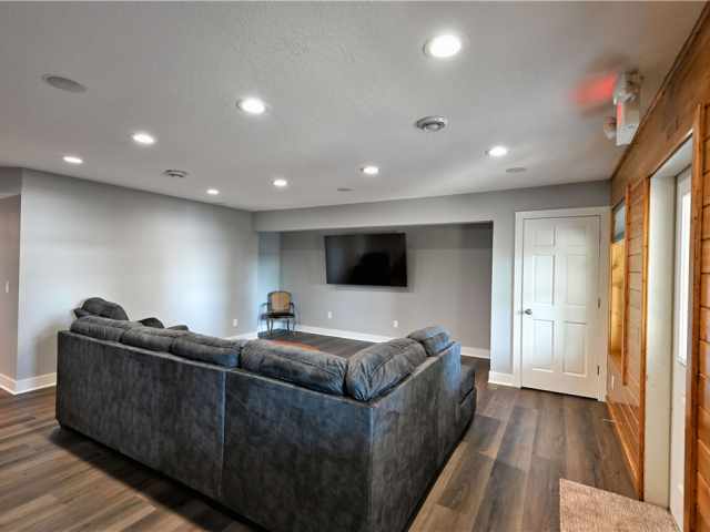 Sarona Residential Real Estate