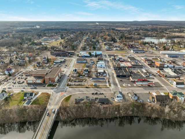 Ladysmith Commercial Real Estate