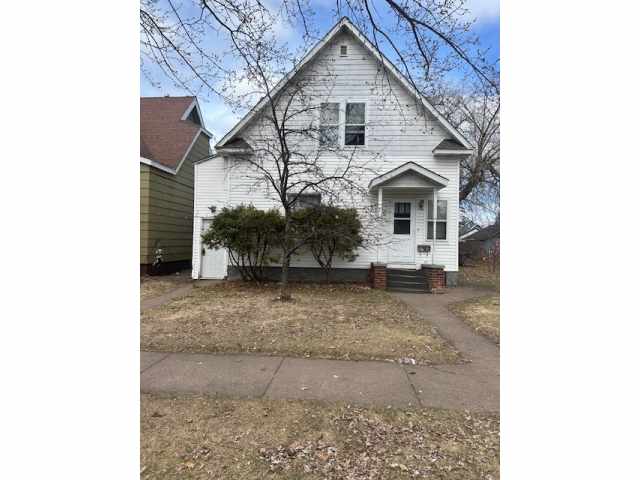 Spooner Multifamily Real Estate