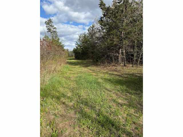 Eau Claire Land Real Estate