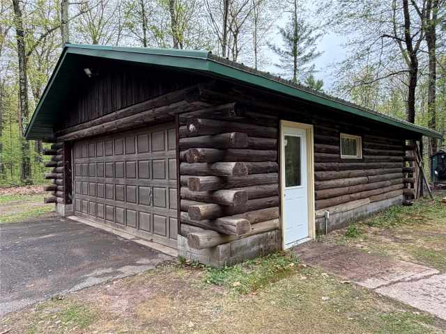 Stone Lake Residential Real Estate