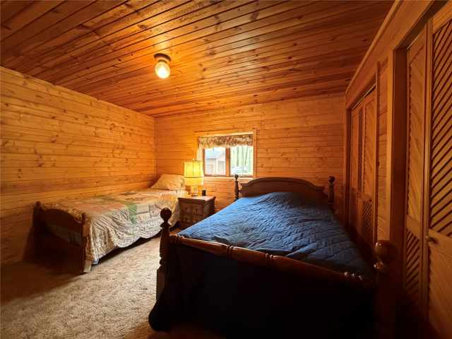 Stone Lake Residential Real Estate