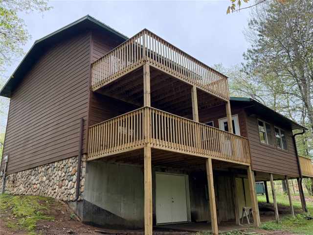 Stone Lake Residential Real Estate