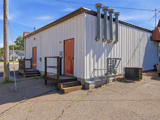 Osseo Commercial Real Estate