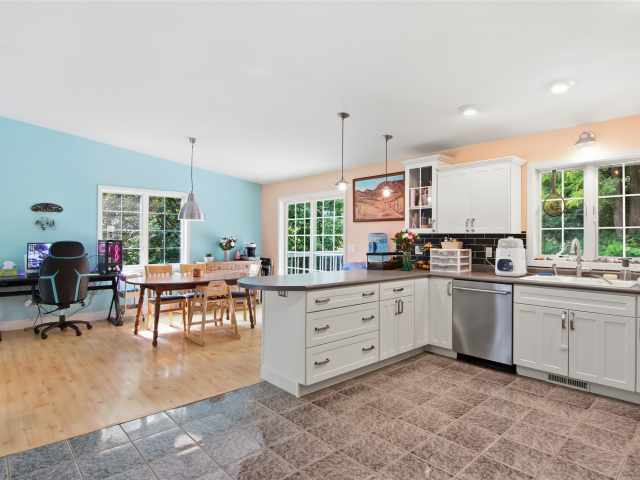 Elk Mound Residential Real Estate