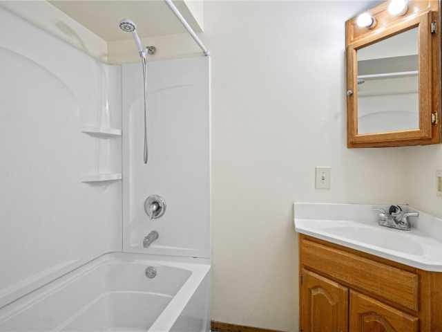 Menomonie Multifamily Real Estate