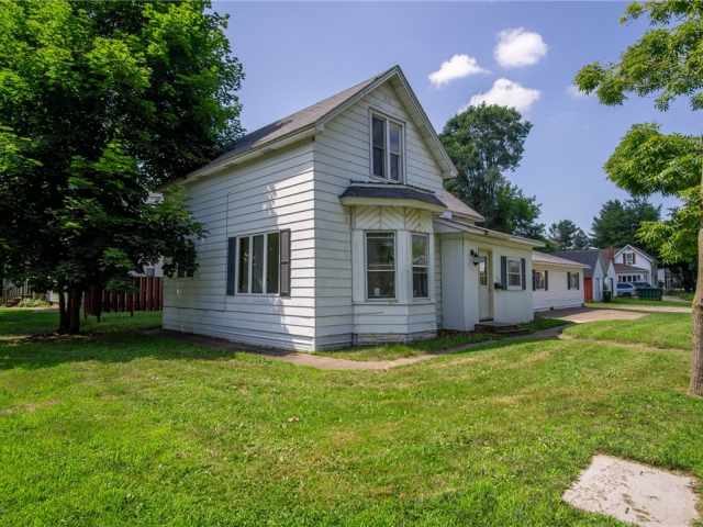 Menomonie Multifamily Real Estate