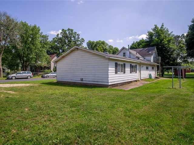 Menomonie Multifamily Real Estate