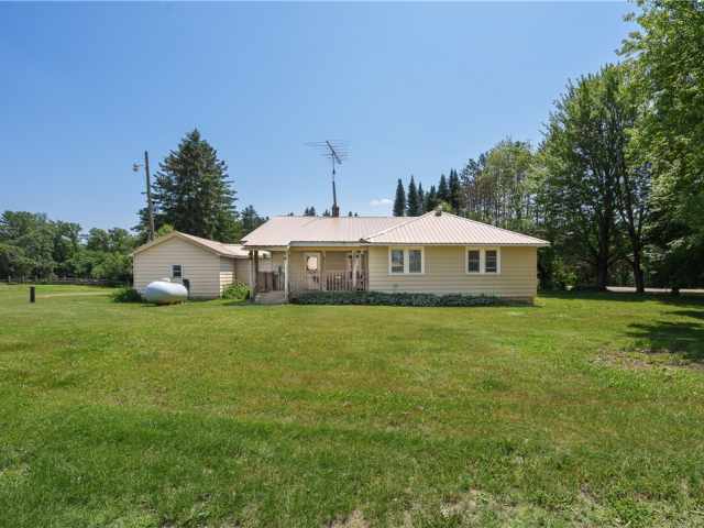 Cadott Multifamily Real Estate