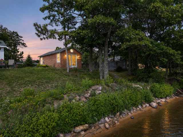 Stone Lake Residential Real Estate