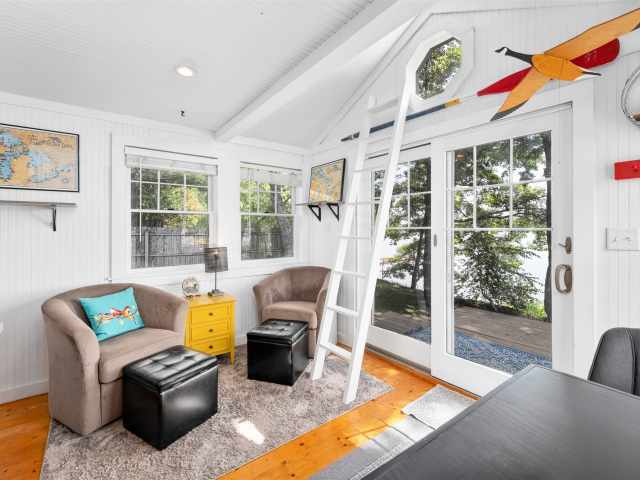 Stone Lake Residential Real Estate