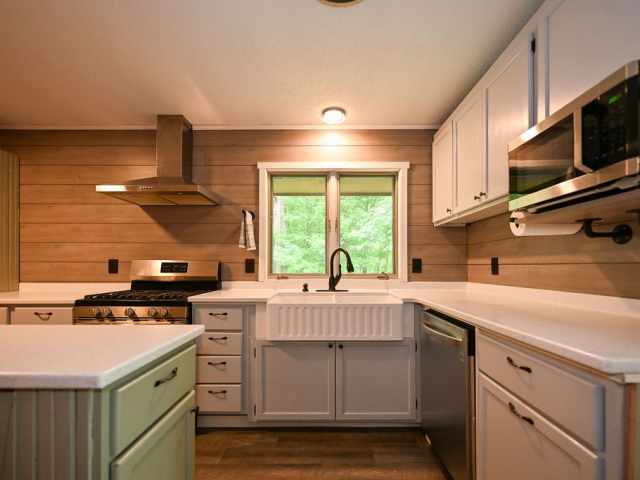 Spooner Residential Real Estate