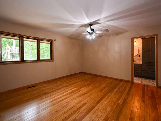 Spooner Residential Real Estate
